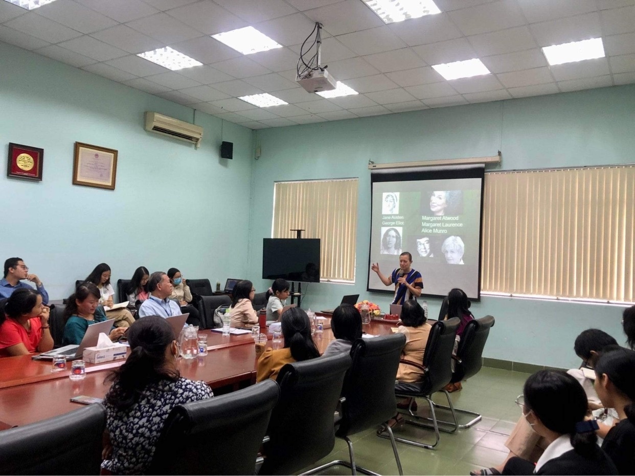 Tìm kiếm sự chữa lành nỗi lo âu về sinh thái: những liệu pháp từ văn chương