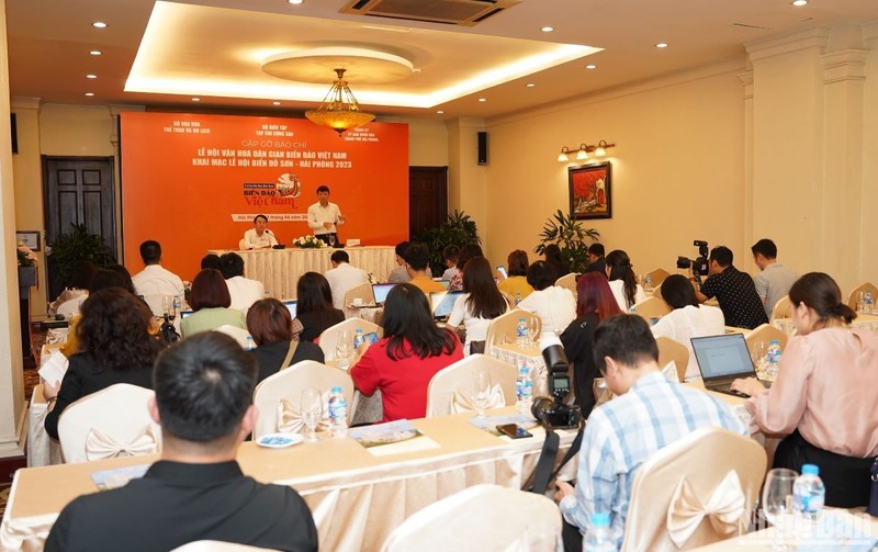 Lần đầu tiên tổ chức Lễ hội Văn hóa dân gian biển đảo Việt Nam tại Hải Phòng