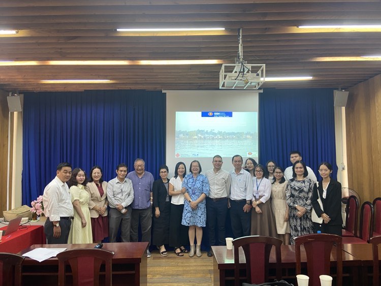 WALS 2023 buổi 4: "Nhìn lại hai thập kỷ nghiên cứu về Đồng bằng Sông Mekong...." PGS.TS Pascal Bourdeaux
