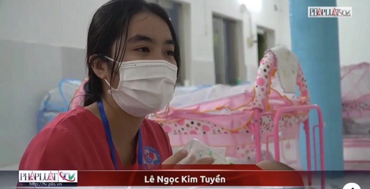 VXTT - HÀNH ĐỘNG ĐẸP CỦA SINH VIÊN NHÂN VĂN GIỮA TÂM DỊCH COVID-19