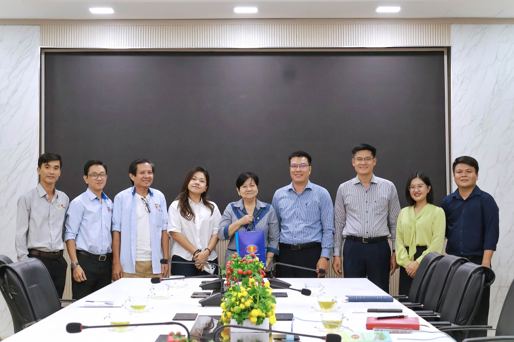 Buổi làm việc mở ra nhiều cơ hội hợp tác và phát triển cho hai bên - Ảnh: KHÁNH BĂNG