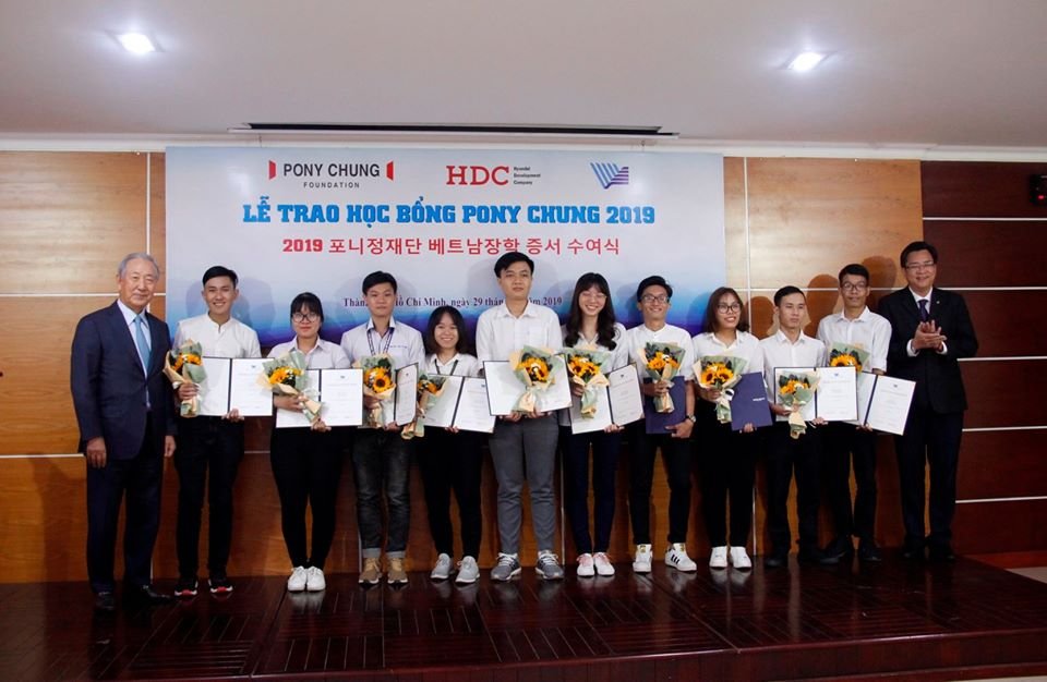 Học bổng Pony Chung năm học 2021-2022