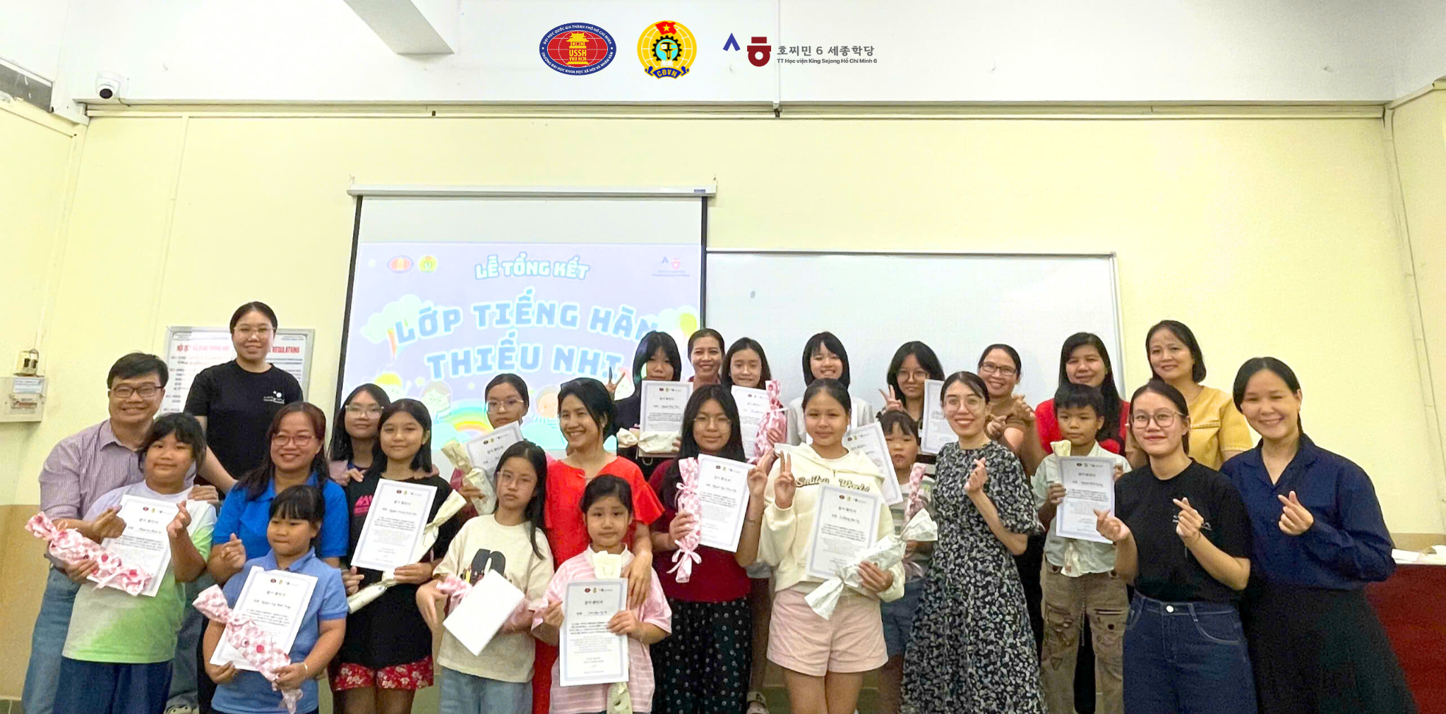LỄ TỔNG KẾT LỚP TIẾNG HÀN THIẾU NHI - MÙA HÈ SÔI ĐỘNG CÙNG TT HV KNG SEJONG HỒ CHÍ MINH 6