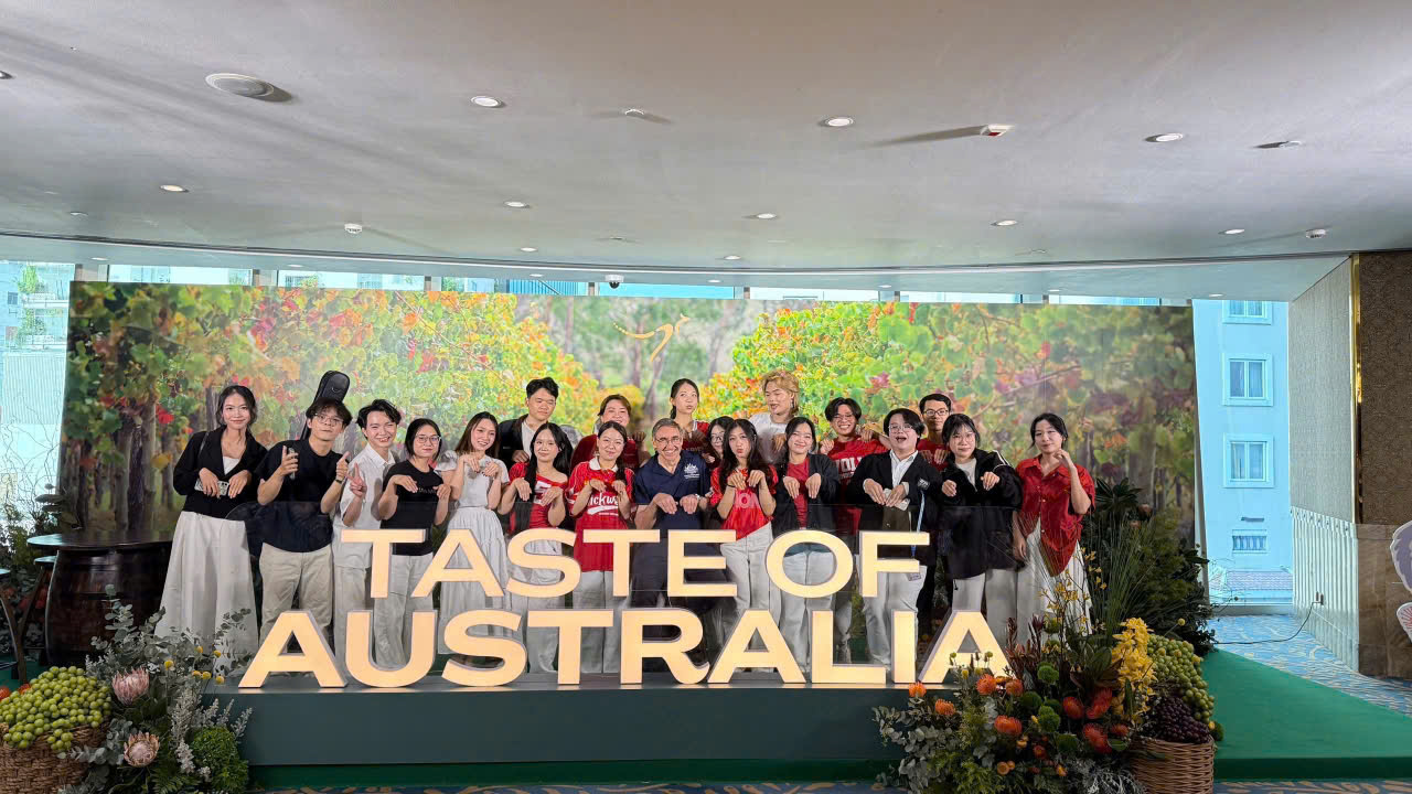 KHOA ĐÔNG PHƯƠNG HỌC – NHẬT BẢN HỌC THAM DỰ SỰ KIỆN “HƯƠNG VỊ ÚC – TASTE OF AUSTRALIA 2026” TẠI TP.HCM: KẾT NỐI GIÁO DỤC – VĂN HÓA – PHÁT TRIỂN BỀN VỮNG THEO ĐỊNH HƯỚNG SDGs