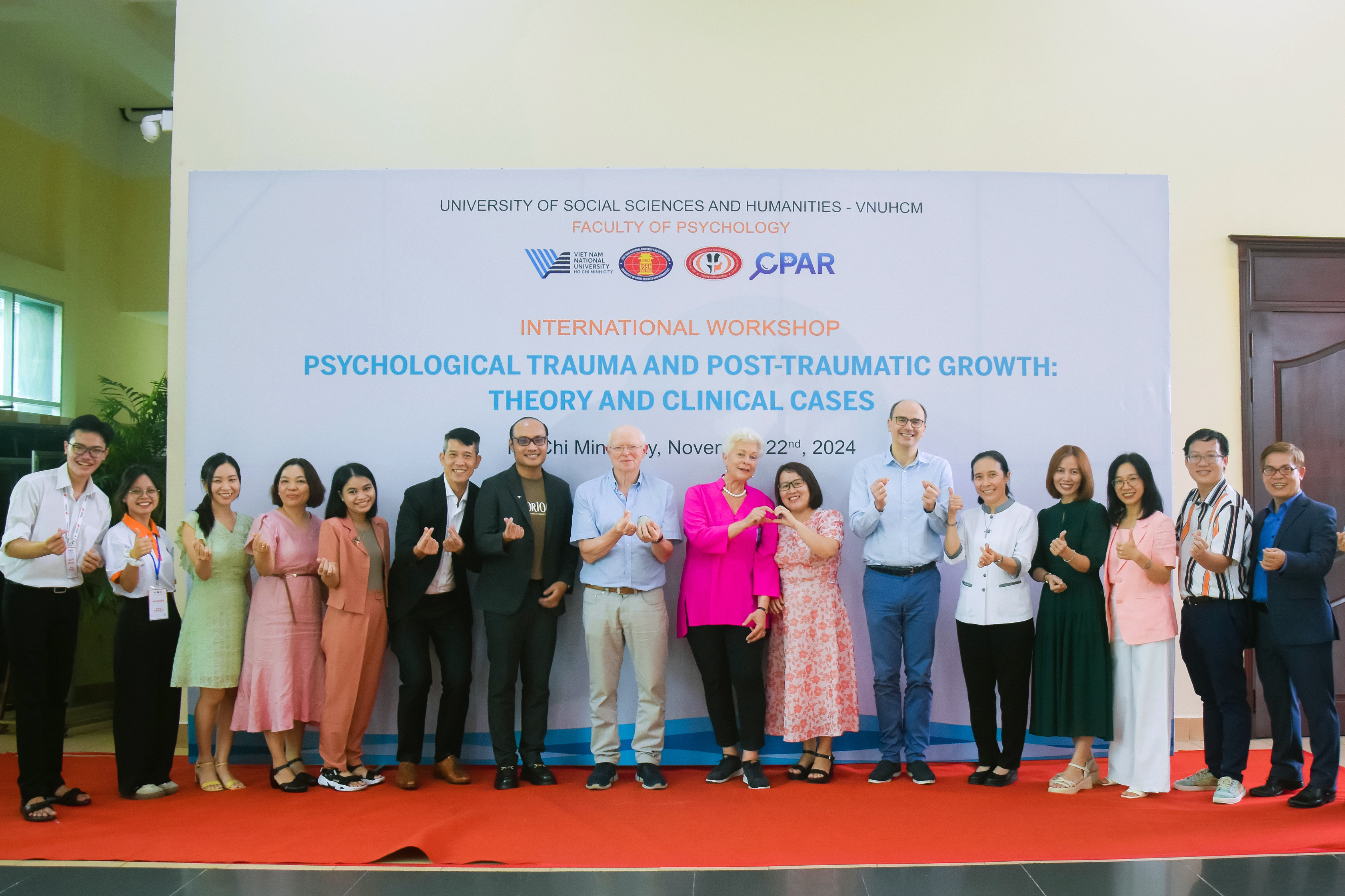 TẬP HUẤN QUỐC TẾ “Sang chấn tâm lý và Tăng trưởng hậu sang chấn: Lý thuyết và ca lâm sàng”