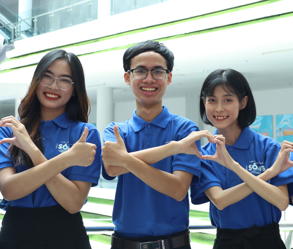 Đội tuyển HCMUSSH-ChiLan đạt giải Nhất cuộc thi Lập trình Sinh viên Quốc tế ICPC vòng Quốc gia khối không chuyên