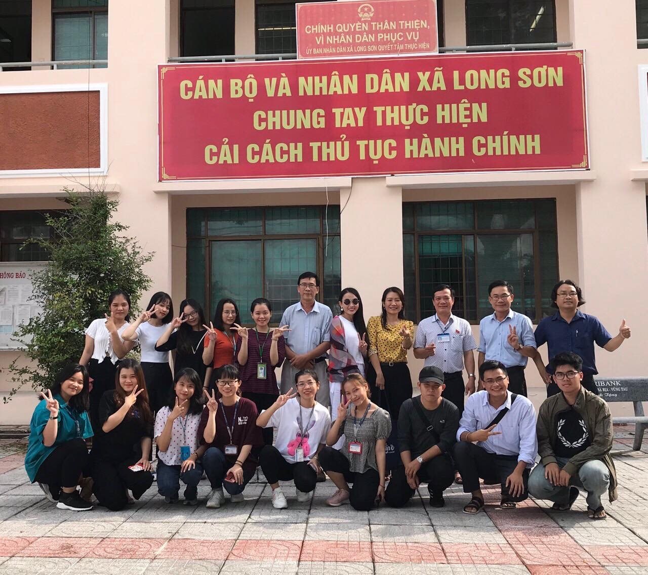 Giáo dục thẩm mĩ cho sinh viên ngành Văn học từ giá trị của di sản truyền thống (La Mai Thi Gia)