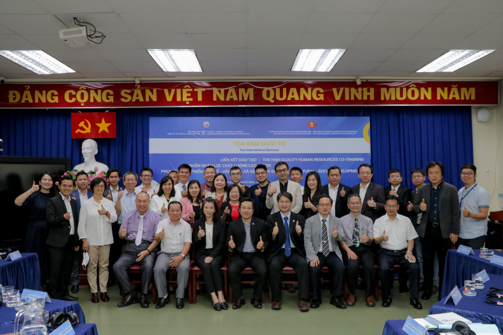 Tọa đàm quốc tế “Liên kết đào tạo nguồn nhân lực chất lượng cao phục vụ phát triển kinh tế - văn hoá - xã hội”