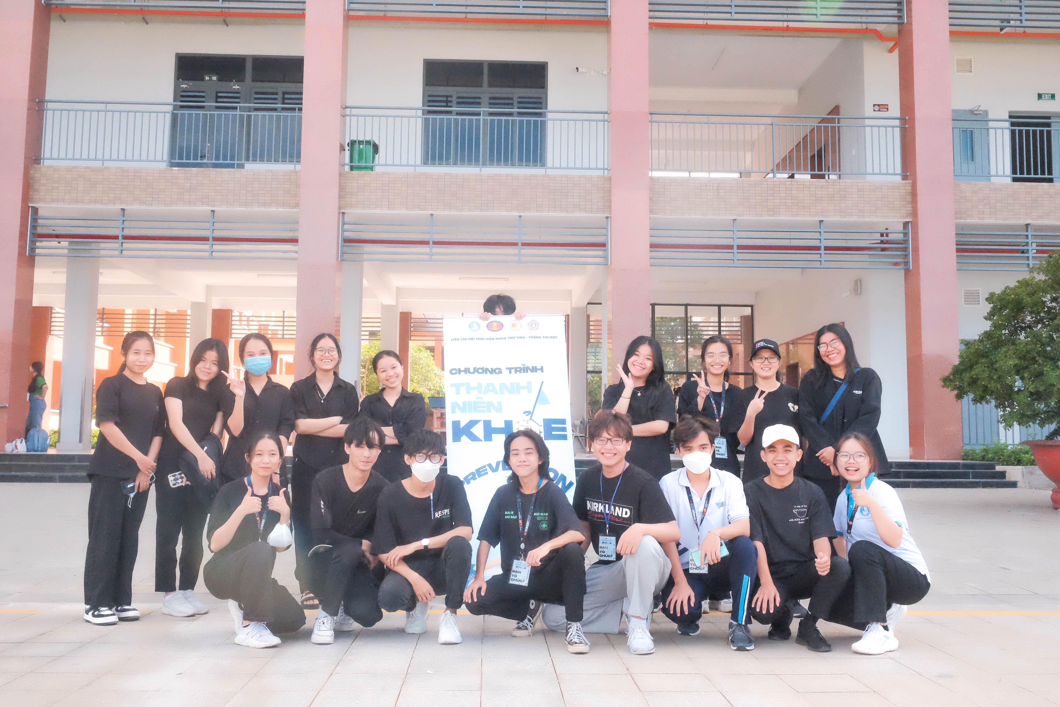 Buổi sáng năng động cùng chương trình "Thanh Niên Khỏe" năm 2022 của Khoa Thư viện - Thông tin học với chủ đề PREVENTION