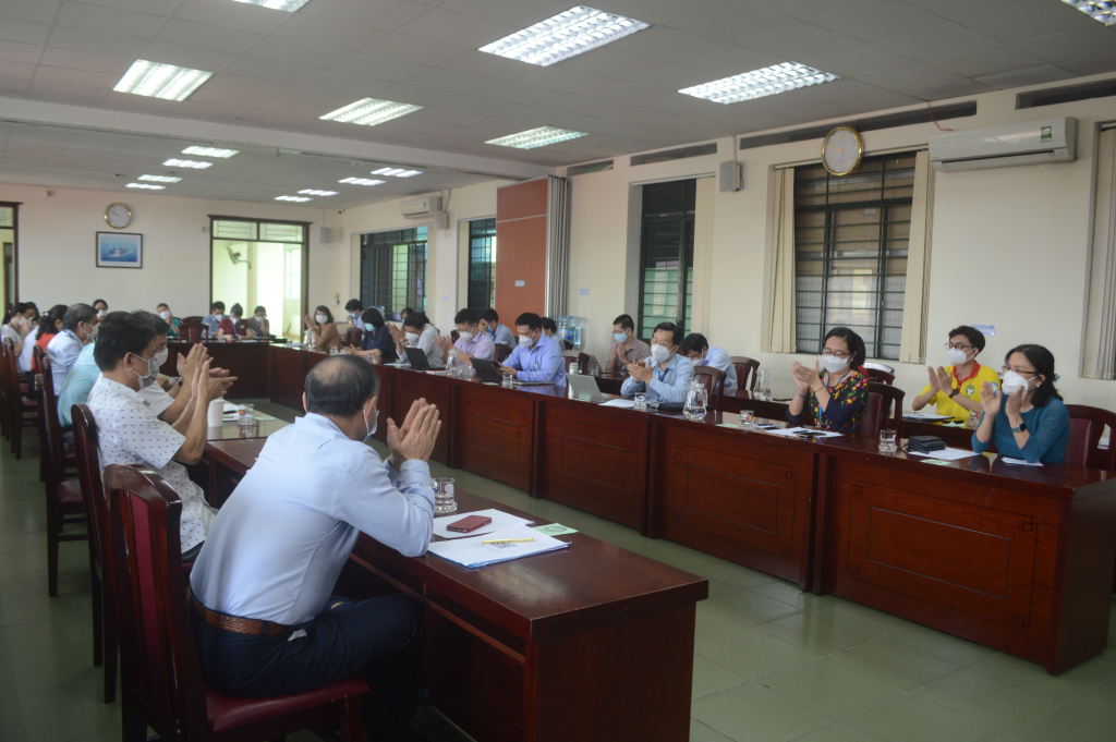 Các khách mời tham gia Hội nghị