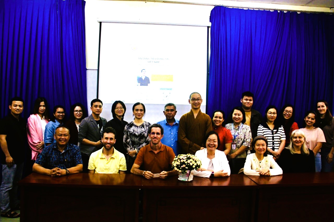 WALS 2024 với chủ đề "Tín dụng tiêu dùng tại Việt Nam: Phi/Cá nhân hóa tín dụng và thu nợ"