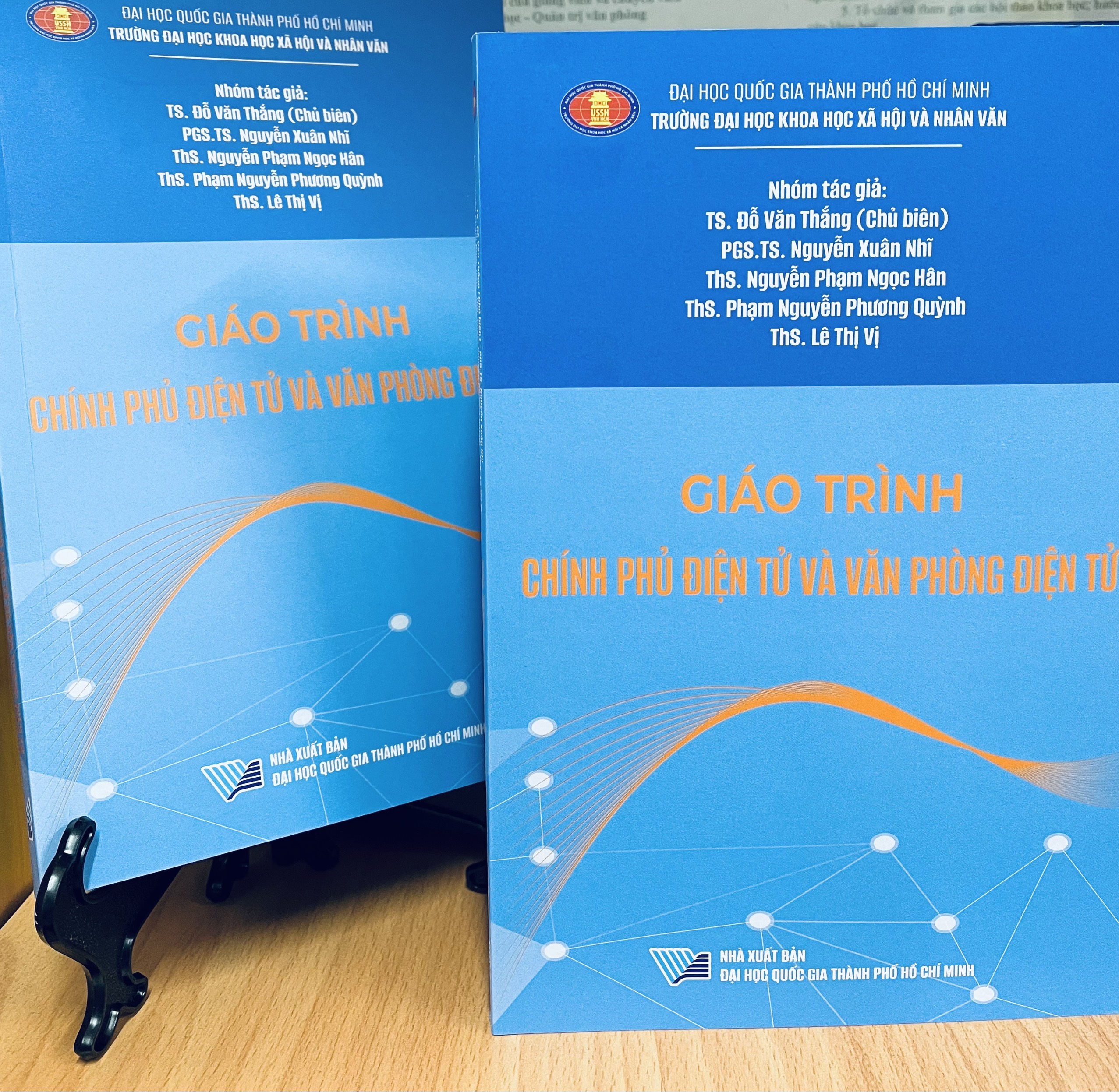 GIỚI THIỆU GIÁO TRÌNH - CHÍNH PHỦ ĐIỆN TỬ VÀ VĂN PHÒNG ĐIỆN TỬ