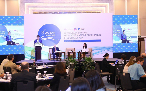 Tham gia Đối thoại biển lần thứ 8 với chủ đề "Kỷ niệm 40 năm UNCLOS: thúc đẩy hợp tác biển ở Đông Nam Á"