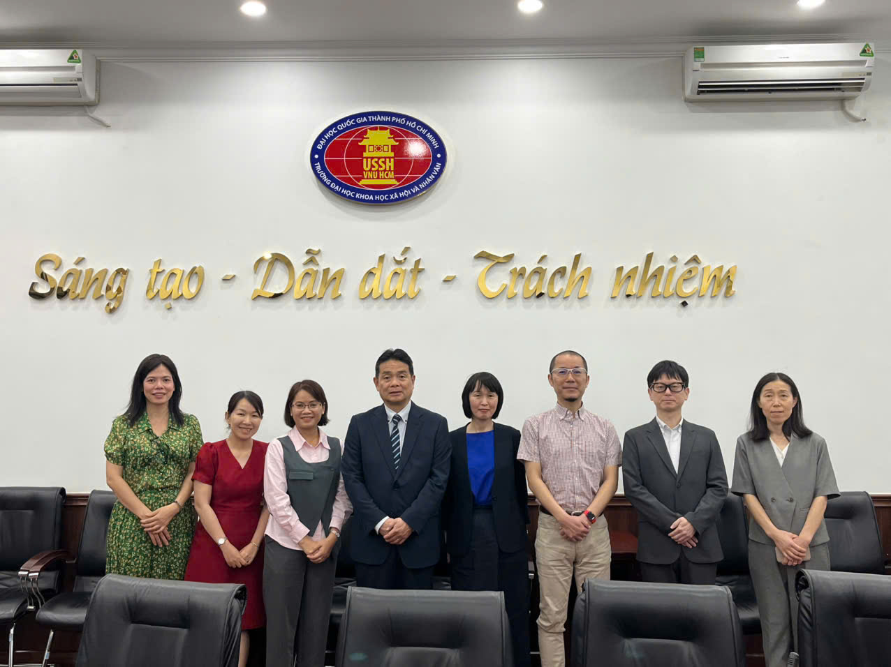 Buổi làm việc về hợp tác giữa Trường ĐH KHXH&NV, ĐHQG-HCM và Đại học Ngoại ngữ Tokyo (Nhật Bản)