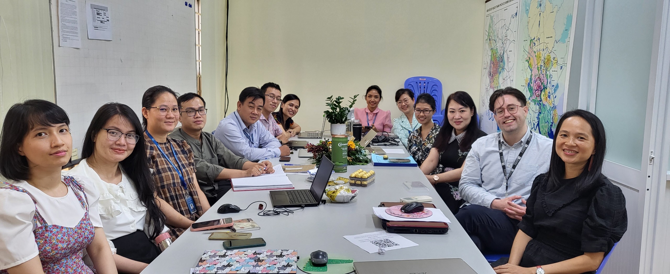 Khoa Đô thị học tiếp nhận nghiên cứu sinh quốc tịch Anh thực tập tại Việt Nam