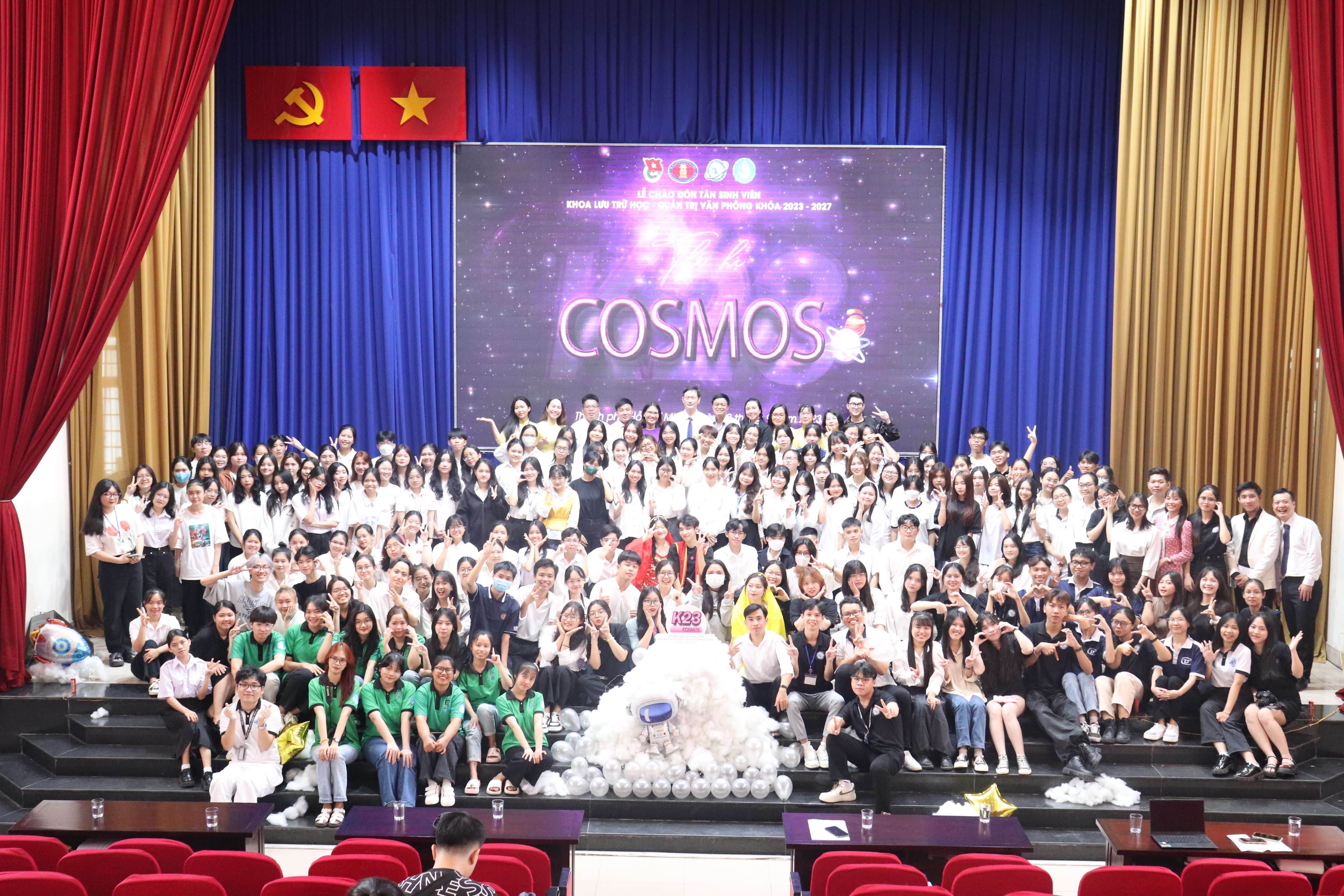 Chương trình Chào đón tân sinh viên khóa 2023 - 2027 chủ đề "Cosmos"