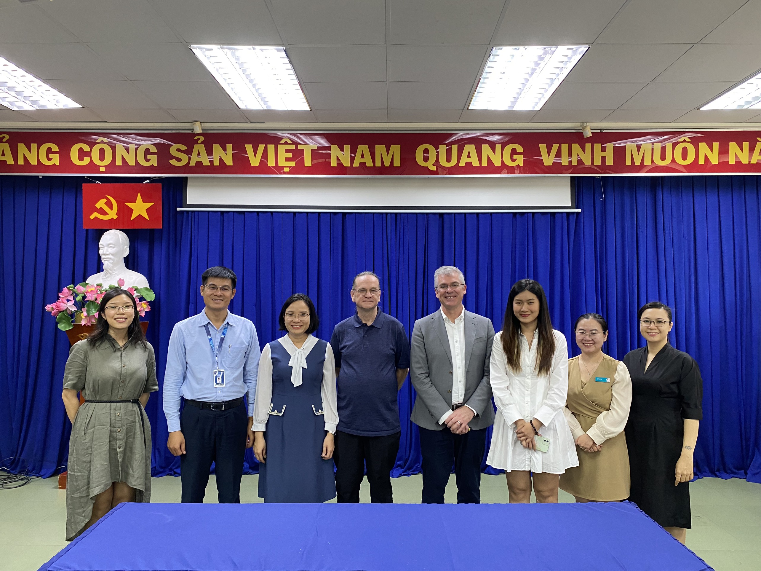 Chuyên đề Xu hướng truyền thông hậu đại dịch COVID-19