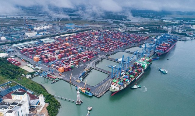 3 cảng biển Việt Nam lọt TOP 100 cảng container lưu thông hàng hóa lớn nhất thế giới