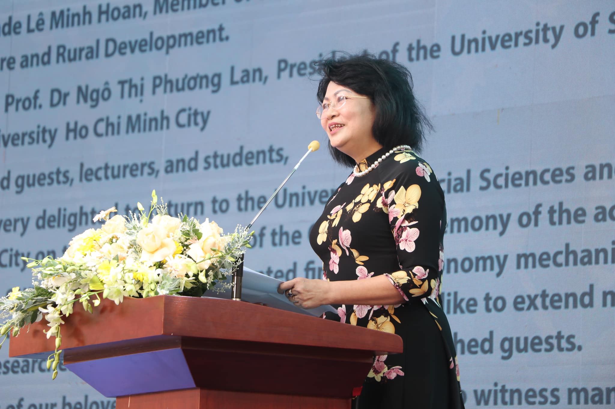 Khoa học xã hội nhân văn nuôi dưỡng và làm giàu tâm hồn, trí tuệ, nhân cách