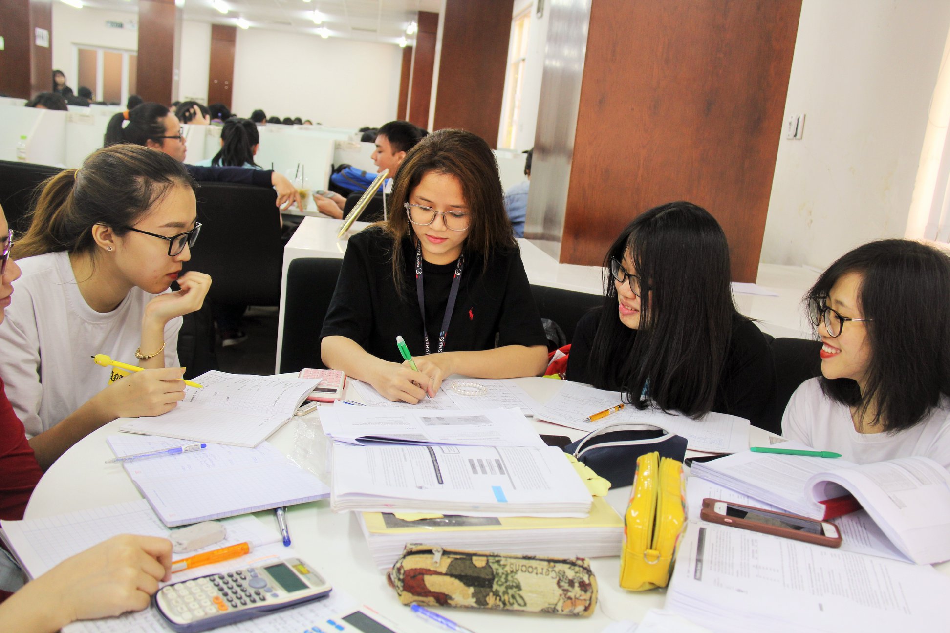 Thông báo về việc xét miễn, giảm học phí, hỗ trợ chi phí học tập năm học 2020-2021