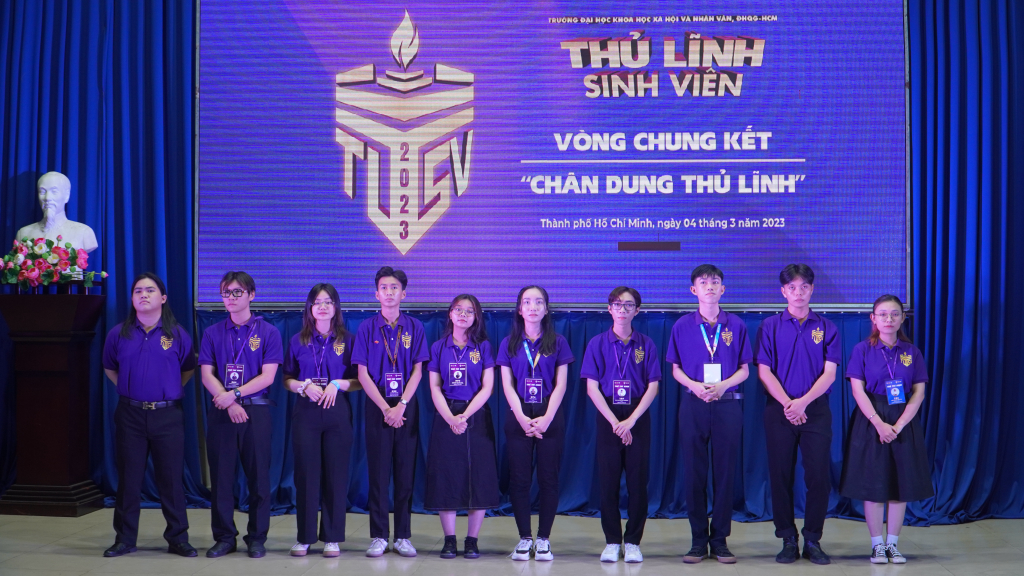  Top 10 thí sinh xuất sắc bước vào vòng chung kết của Hội thi - Ảnh: Nguyên Khôi  