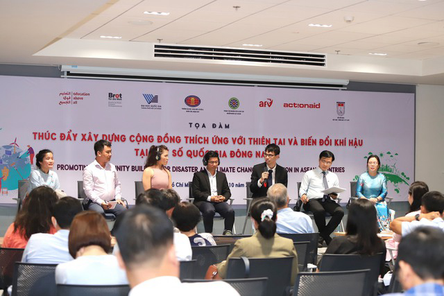 The event was organized by the Centre for ASEAN Human Resources Research and Training (CAHRRT) of the University of Social Sciences and Humanities, Vietnam National University in Ho Chi Minh City (USSH, VNU-HCM), in collaboration with ActionAid Vietnam (AAV), the Aid for social protection program Foundation Vietnam (AFV), and the The Viet Nam - ASEAN Friendship and Cooperation Association.