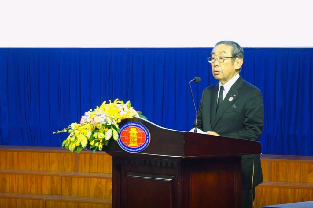 Ông Komaru Shigehiro hy vọng cuộc thi góp phần tăng cường mối quan hệ hữu nghị giữa Nhật Bản và Việt Nam ở phương diện phát triển giáo dục tiếng Nhật - Ảnh: TIẾN ANH