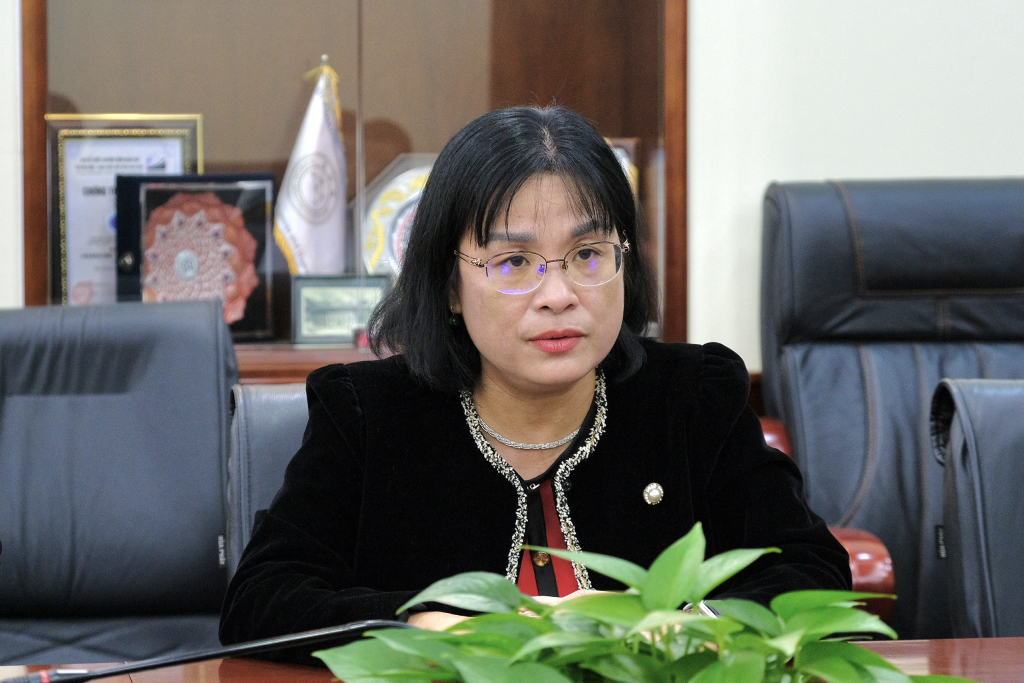PGS.TS Ngô Thị Phương Lan cho biết nhà trường luôn sẵn lòng lắng nghe, mở rộng cơ hội hợp tác - Ảnh: Huyền Linh