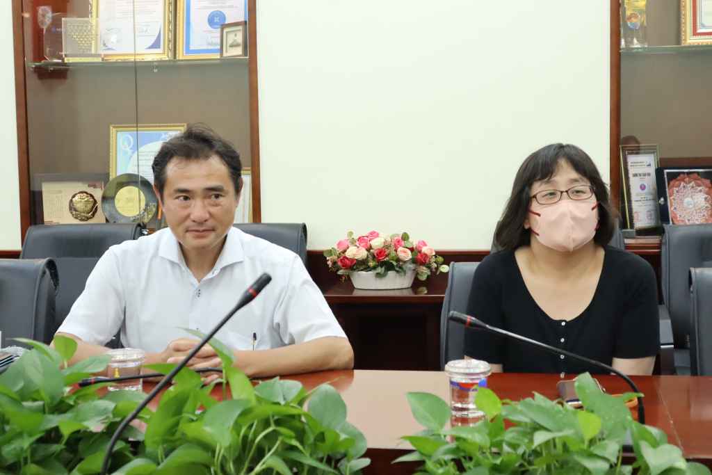 Đại diện Đại học Mie, Nhật Bản dự kiến hỗ trợ học phí đối với chương trình trao đổi sinh viên - Ảnh: Nhật Ánh