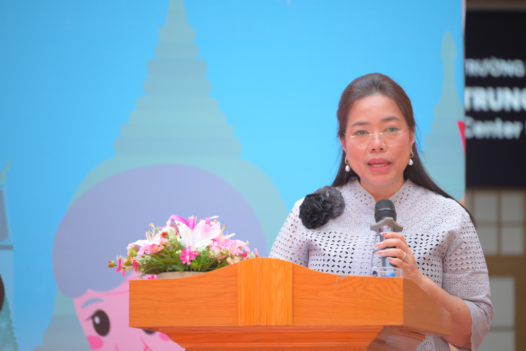 Bà Wiraka Moodhitaporn cam kết đồng hành và thúc đẩy hợp tác mạnh mẽ với các trường đại học, cơ sở giáo dục tại Việt Nam trong thời gian tới - Ảnh: Ý NGUYỄN