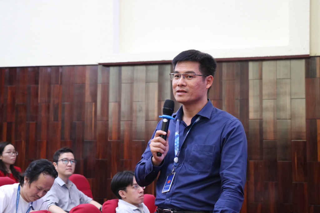 ThS. Trần Nam tại phiên thảo luận - Ảnh: Phương Khanh 