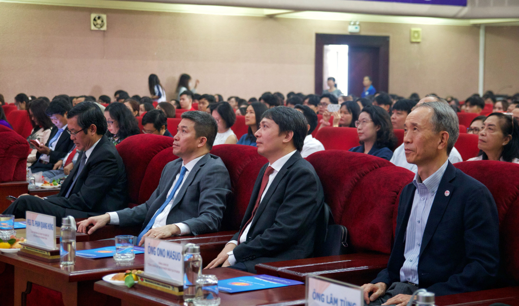 Vòng Chung kết diễn ra tại Hội trường Trần Chí Đáo, Đại học Quốc gia Thành phố Hồ Chí Minh - Ảnh: Trịnh Minh Phương