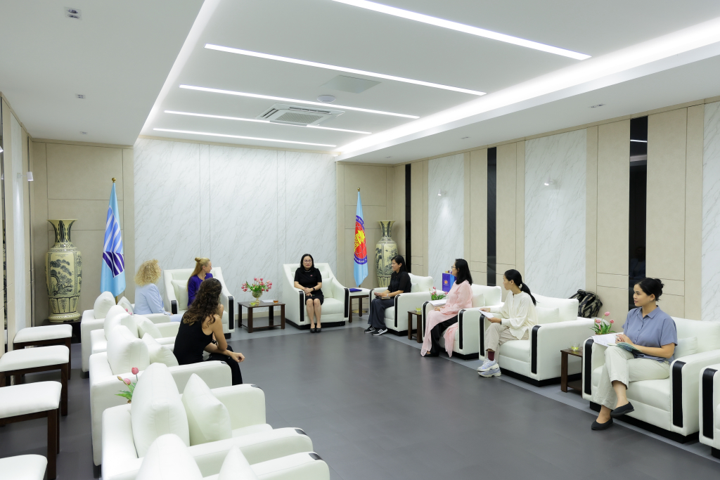 Toàn cảnh buổi làm việc - Ảnh: LÝ NGUYÊN