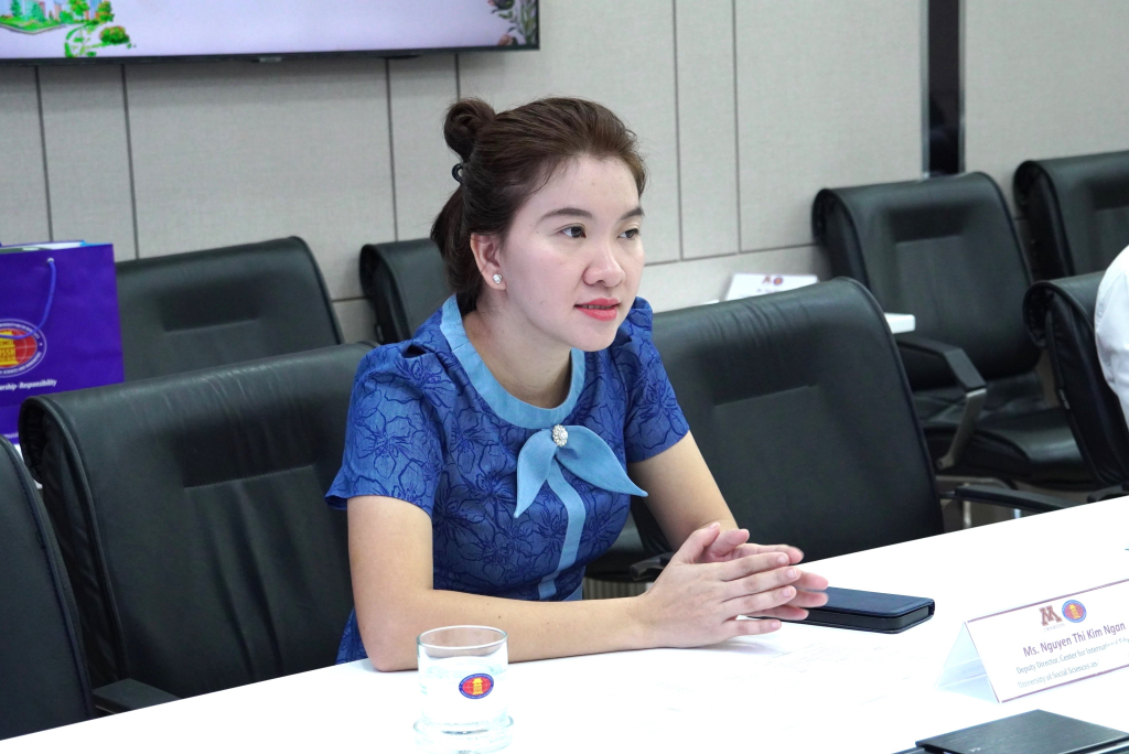 ThS. Nguyễn Thị Kim Ngân đề xuất bổ sung quy trình kiểm định chất lượng cho chương trình liên kết - Ảnh: KHÁNH MY