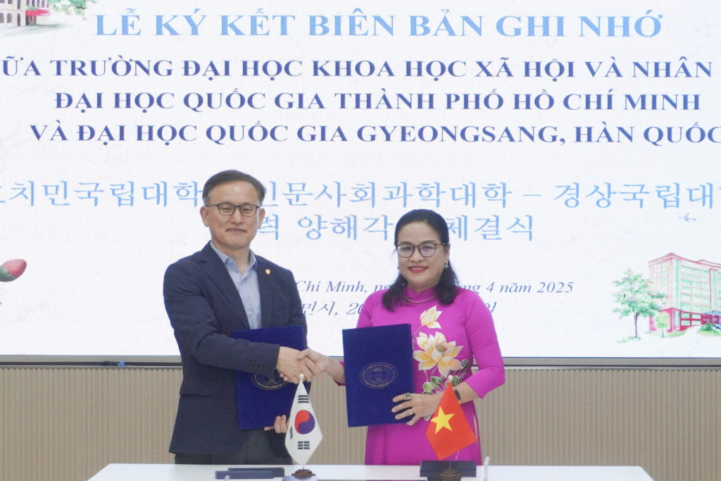 Một số hình ảnh tại lễ ký kết - Ảnh: QUỲNH NHƯ