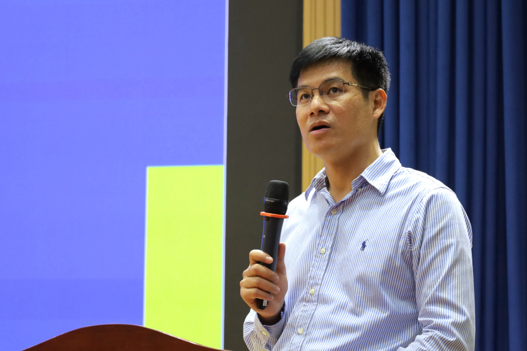 ThS. Trần Nam khẳng định sinh viên là trung tâm trong mọi hoạt động của Nhà trường - Ảnh: QUỲNH NHƯ