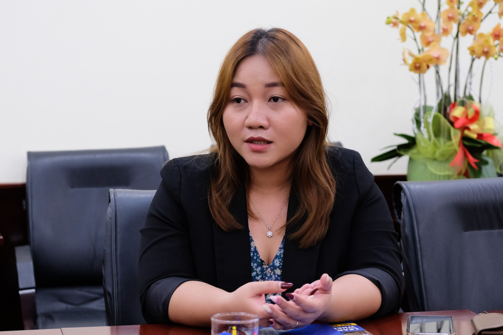 Cô Jennie Bùi mong muốn sẽ có nhiều chương trình cho sinh viên - Ảnh: Huyền Linh