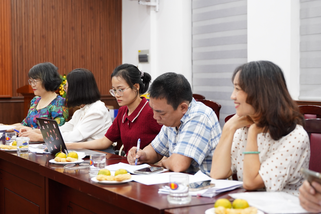 TS. Lê Hoàng Dũng khẳng định Nhà trường luôn hướng đến trang bị kiến thức chuyên môn và kỹ năng thực tiễn cho học viên - Ảnh: PHẠM TRÍ