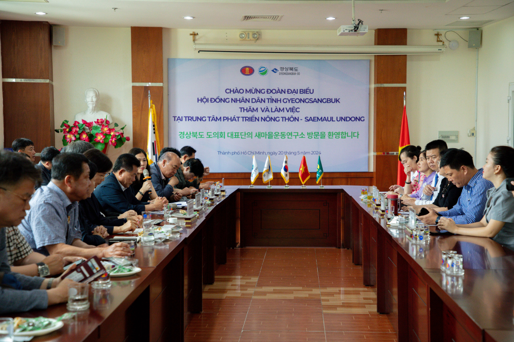 Buổi làm việc diễn ra ở phòng P205, cơ sở Thủ Đức - Ảnh: Lý Nguyên