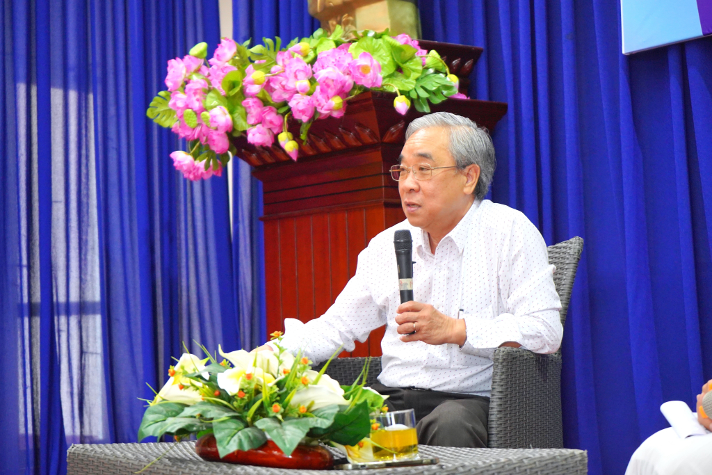 TS. Nguyễn Ngọc Hòa cho biết, cơ hội việc làm phụ thuộc vào tình hình phát triển kinh tế, các xu hướng đầu tư và nhu cầu của thị trường - Ảnh: Phạm Trí