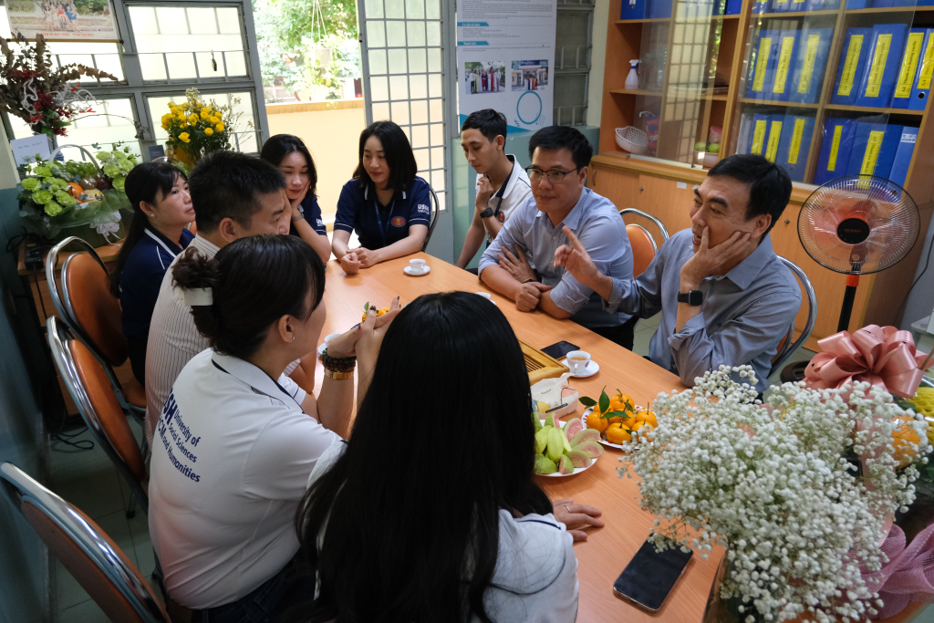 TS. Phạm Tấn Hạ mong muốn tiếp tục duy trì và phát triển các hoạt động chuyên môn - Ảnh: Phạm Trí