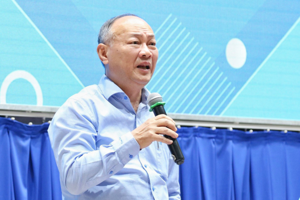 TS. Phan Thanh Định hy mọng nếu có bất kỳ đề xuất, sinh viên hãy mạnh dạn nói ra - Ảnh: Huyền Linh