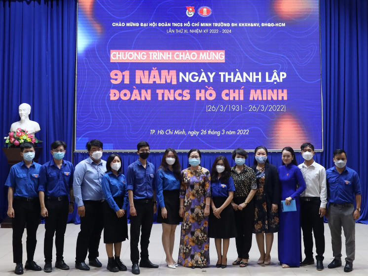 BTC và các khách mời tham dự buổi lễ - Ảnh: Tuyết Hồng