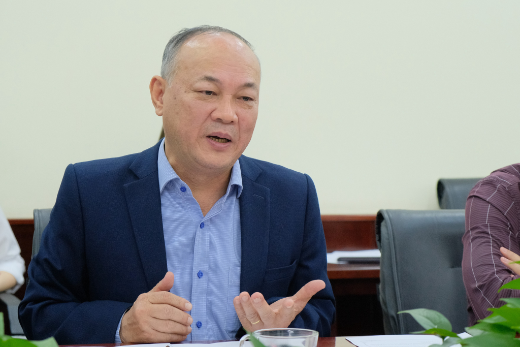 TS. Phan Thanh Định khẳng định sự đúng đắn khi Đại học Yeungnam báo cáo các nghiên cứu tại trường - Ảnh: Huyền Linh 