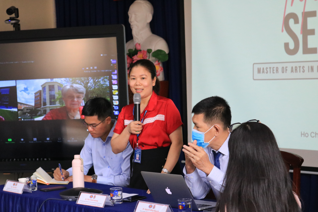 TS. Trần Thanh Hương giới thiệu về các nội dung của chương trình - Ảnh: Ngọc Bích