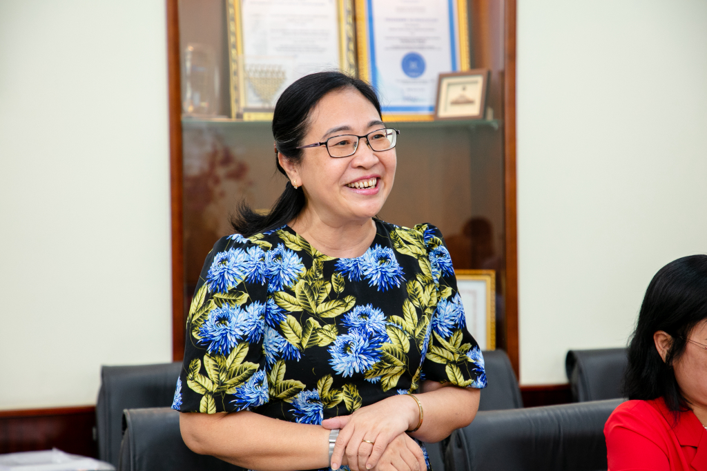 TS. Lê Thị Ngọc Điệp khai mạc Hội nghị Hội đồng Trường lần thứ XV - Ảnh: Lý Nguyên